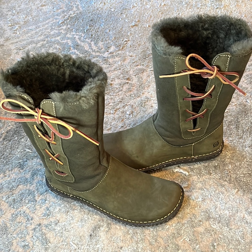 Born Green Suede boots